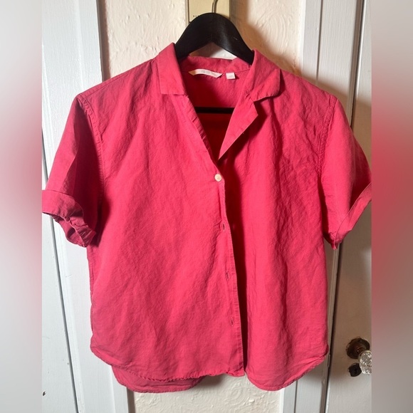 Uniqlo Tops - Uniqlo pink shirt with short sleeves. Size S. Linen Blend